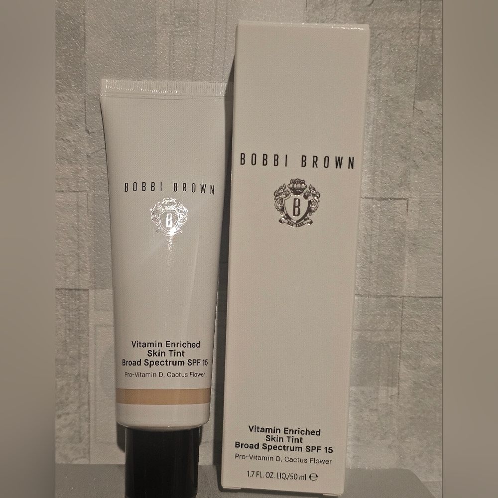 Fair 1 - Bobbi Brown Vitamin Enriched Skin Tint SPF 15 - Full SIize 50ml